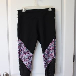 Fabletics capri pants